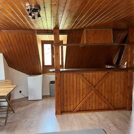 Top Floor Apartment With Mountain Views In The Centre Of Argeles Gazost Bagian luar foto