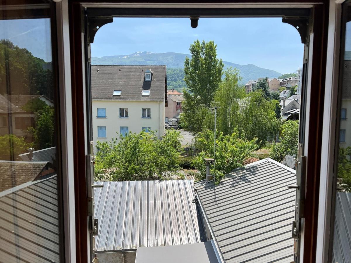 Top Floor Apartment With Mountain Views In The Centre Of Argeles Gazost Bagian luar foto